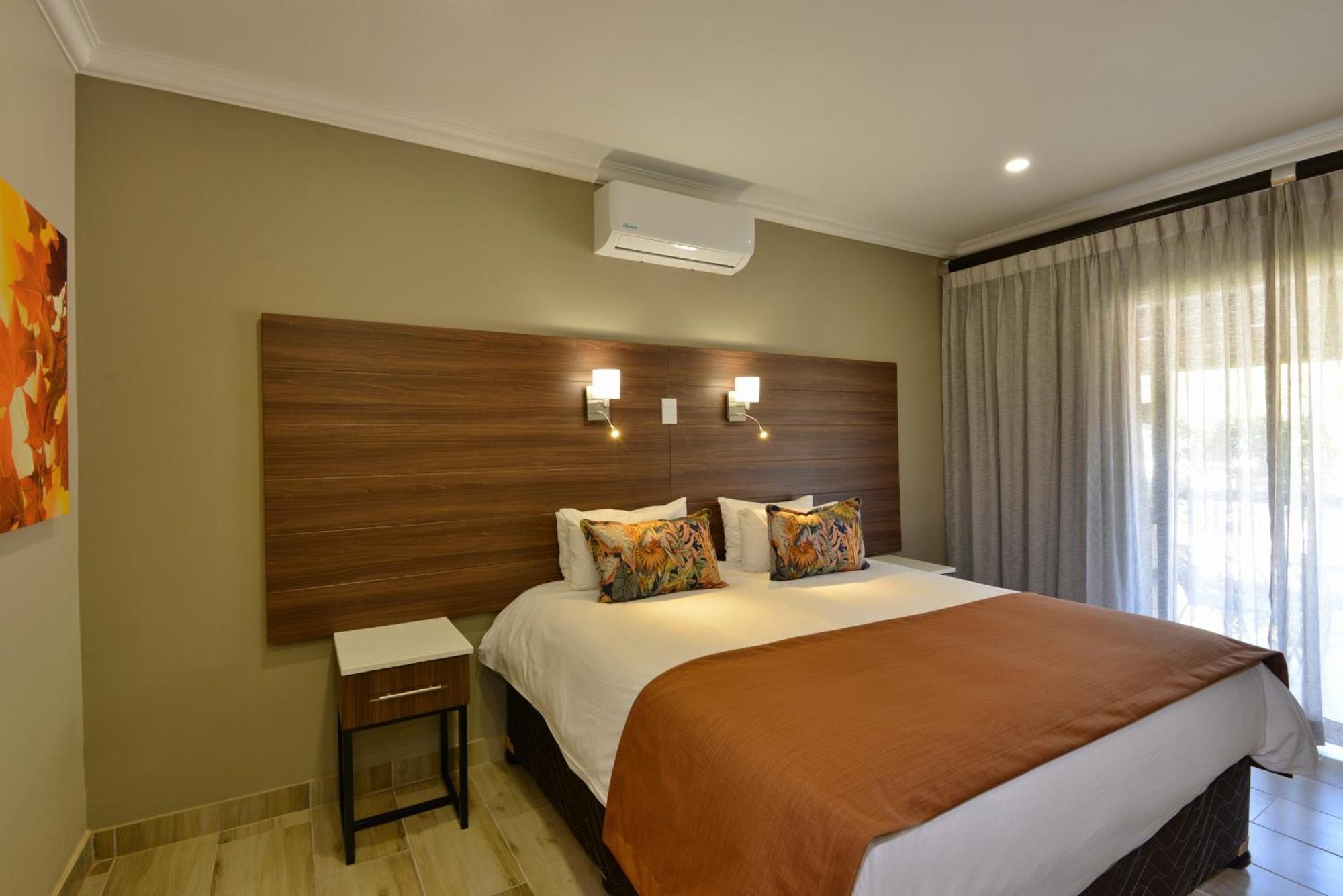 Seasons Golf, Leisure, Spa Hartbeespoort Bagian luar foto