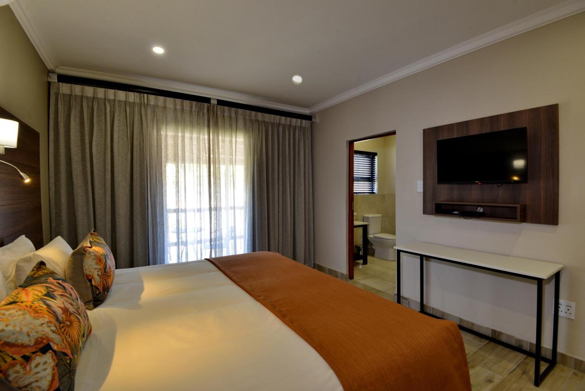 Seasons Golf, Leisure, Spa Hartbeespoort Bagian luar foto