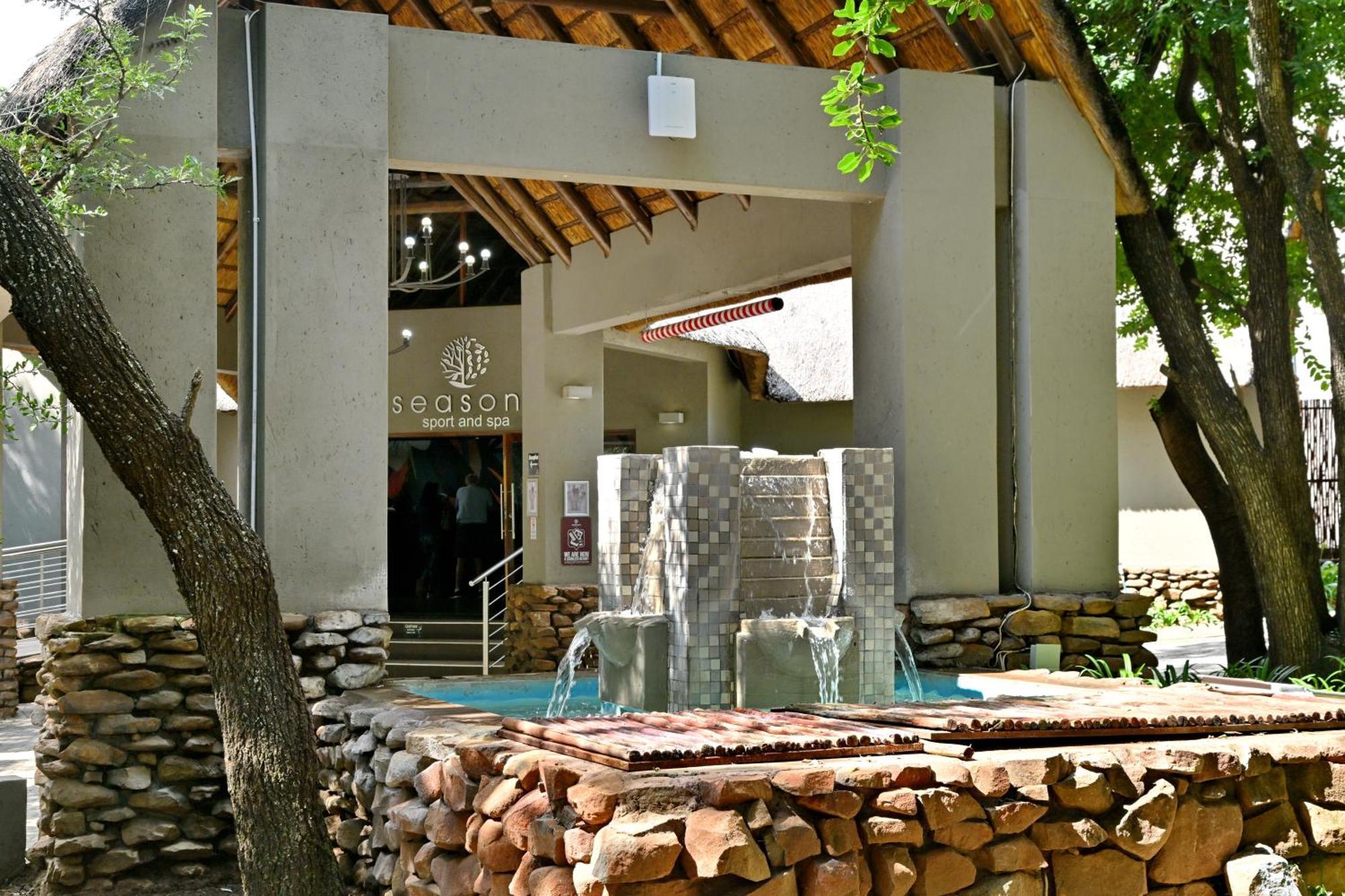 Seasons Golf, Leisure, Spa Hartbeespoort Bagian luar foto